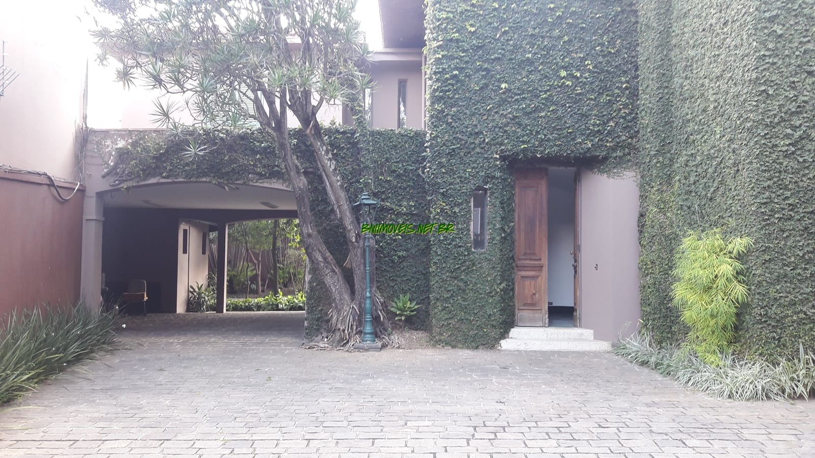 Casa à venda com 4 quartos, 576m² - Foto 7