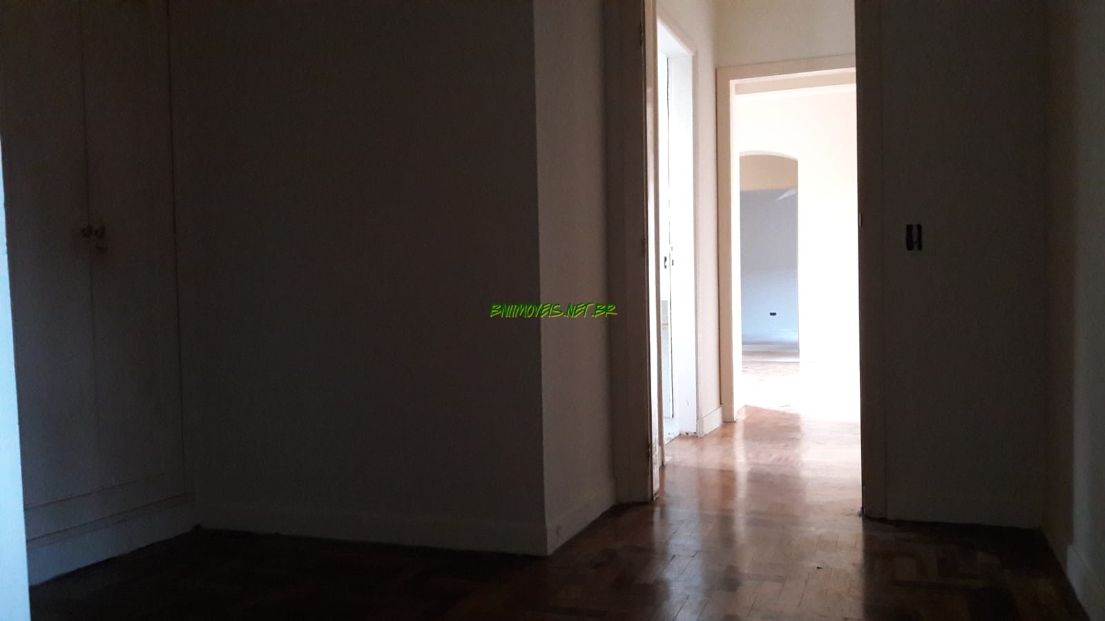 Casa à venda com 4 quartos, 576m² - Foto 41