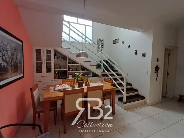 Casa 4 quartos e 4 banheiros, à venda, no bairro Santa Claudina em Vinhedo