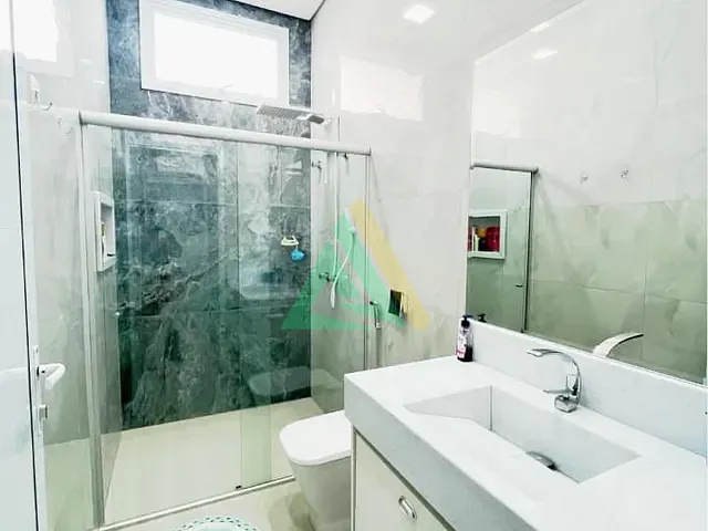 Casa com 300m² 3 quartos e 4 banheiros, à venda, no bairro Residencial do Bosque em Mogi Mirim