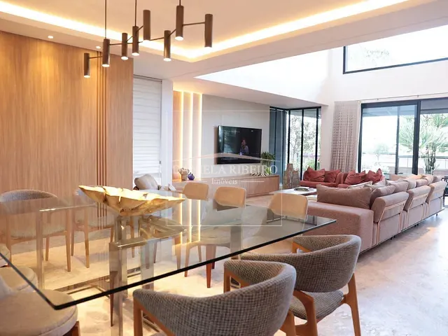 Casa com 601m² 5 quartos e 8 banheiros, à venda, no bairro Vivendas do Arvoredo em Londrina