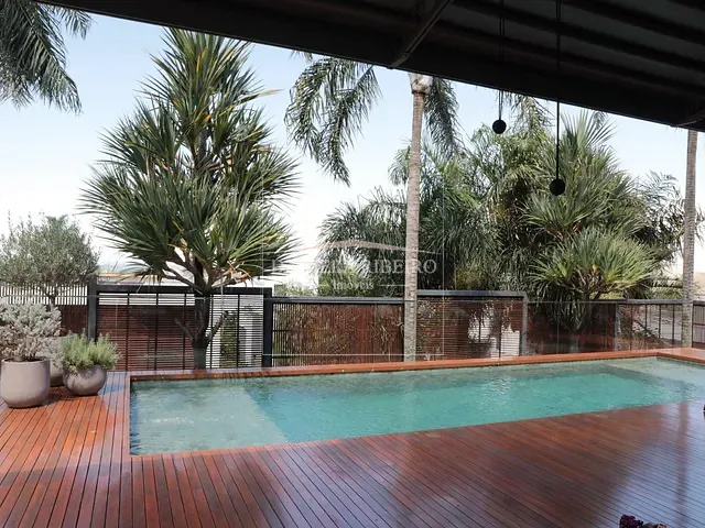 Casa com 601m² 5 quartos e 8 banheiros, à venda, no bairro Vivendas do Arvoredo em Londrina