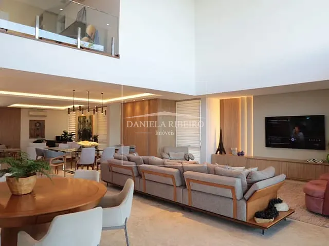 Casa com 601m² 5 quartos e 8 banheiros, à venda, no bairro Vivendas do Arvoredo em Londrina