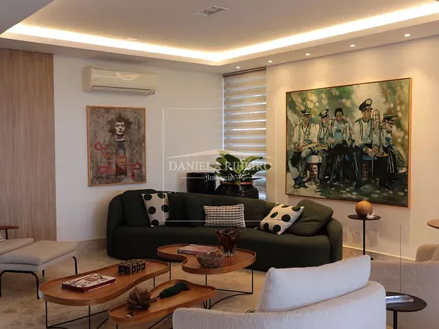 Casa com 601m² 5 quartos e 8 banheiros, à venda, no bairro Vivendas do Arvoredo em Londrina