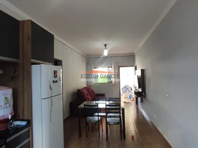 Casa 2 quartos e 1 banheiro, à venda, no bairro Parque São Bento em Sorocaba