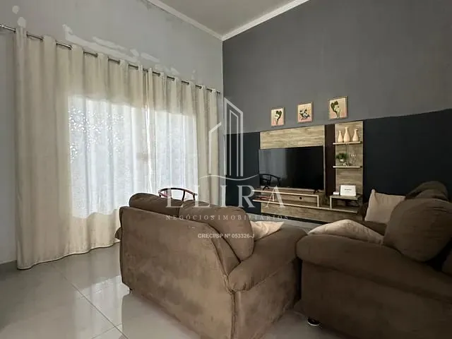 Casa com 200m² 3 quartos e 2 banheiros, à venda, no bairro Terrazul SM em Santa Bárbara D'Oeste