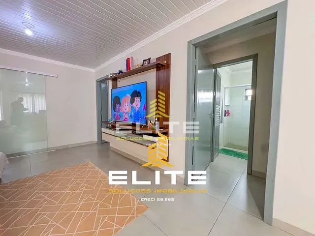 Casa com 200m² 3 quartos e 2 banheiros, à venda, no bairro Bela Vista em Sorriso
