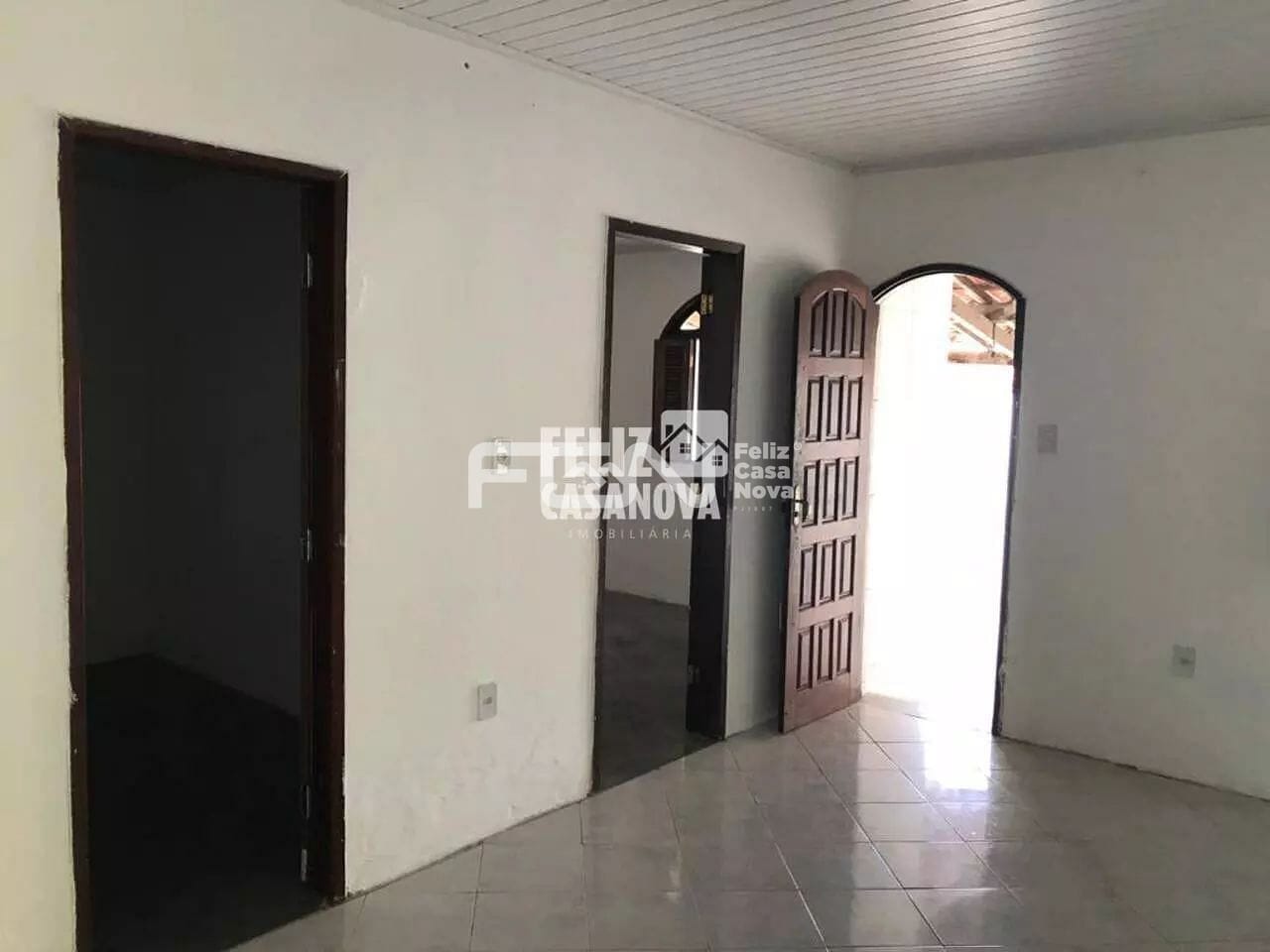 Casa à venda com 2 quartos, 10m² - Foto 6