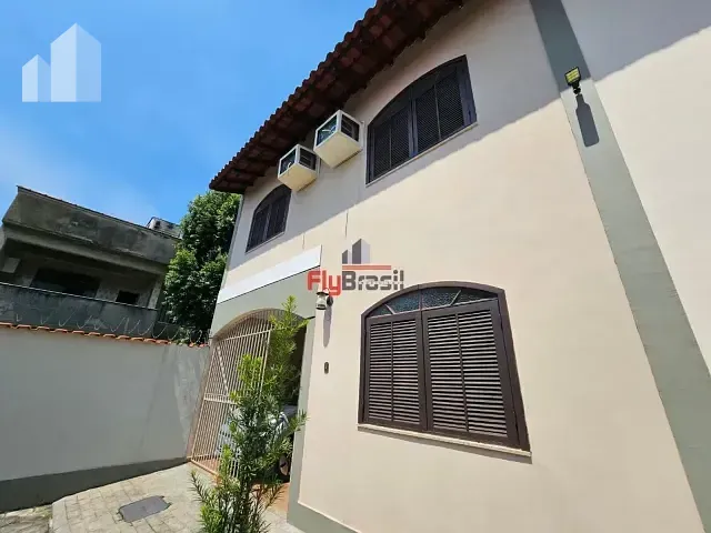 Casa com 87m² 2 quartos e 2 banheiros, à venda, no bairro Califórnia em Nova Iguaçu