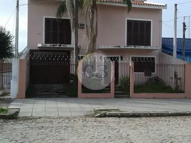 Casa 4 quartos e 2 banheiros, à venda, no bairro Fragata em Pelotas