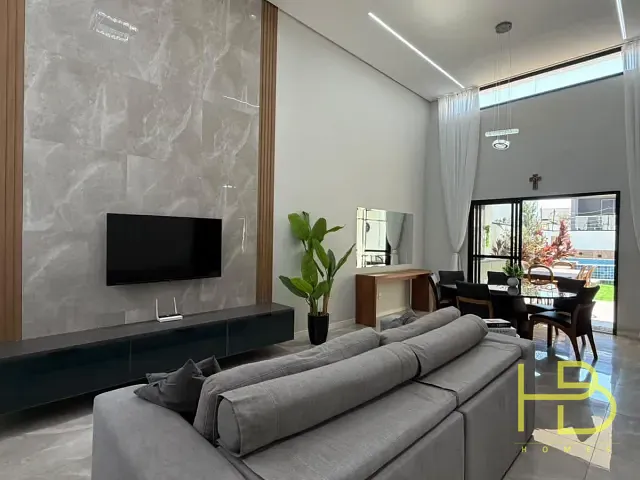 Casa com 250m² 2 quartos e 3 banheiros, para alugar, no bairro Jardim Gutierres em Sorocaba