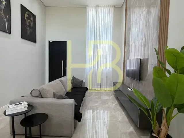 Casa com 250m² 2 quartos e 3 banheiros, para alugar, no bairro Jardim Gutierres em Sorocaba