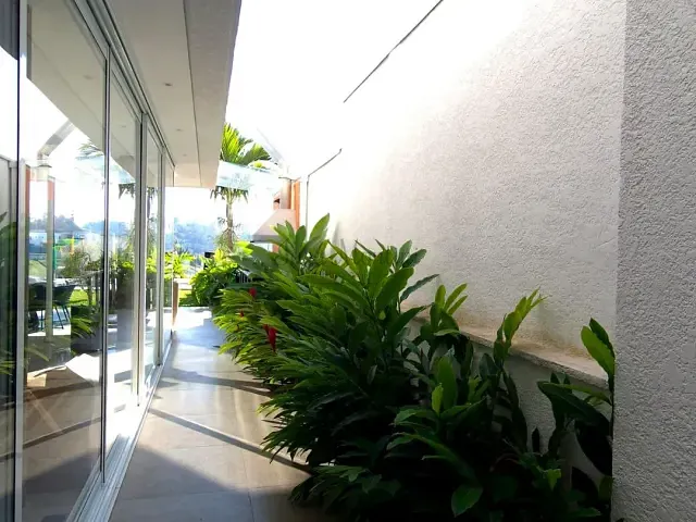 Casa com 500m² 4 quartos e 4 banheiros, à venda, no bairro Jardim Caiapiá em Cotia