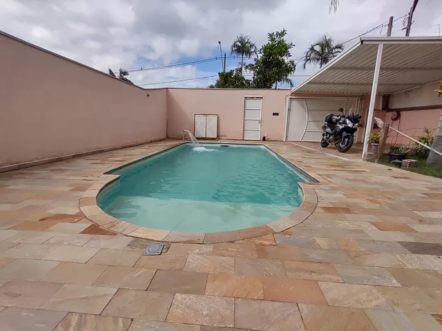 Casa com 360m² 2 quartos e 3 banheiros, à venda, no bairro Parque Universitário em Americana