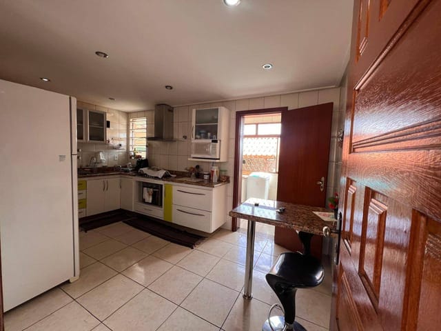 Casa 3 quartos e 3 banheiros, à venda, no bairro Conjunto Nova Pampulha (Justinópolis) em Ribeirão das Neves