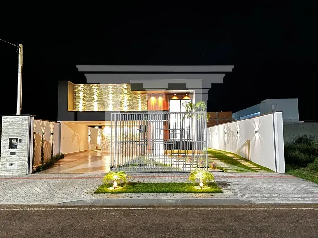 Casa com 360m², à venda, no bairro Residencial Paris em Sinop