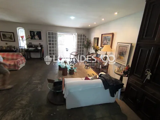 Casa com 630m² 4 quartos e 3 banheiros, à venda, no bairro Recreio dos Bandeirantes em Rio de Janeiro