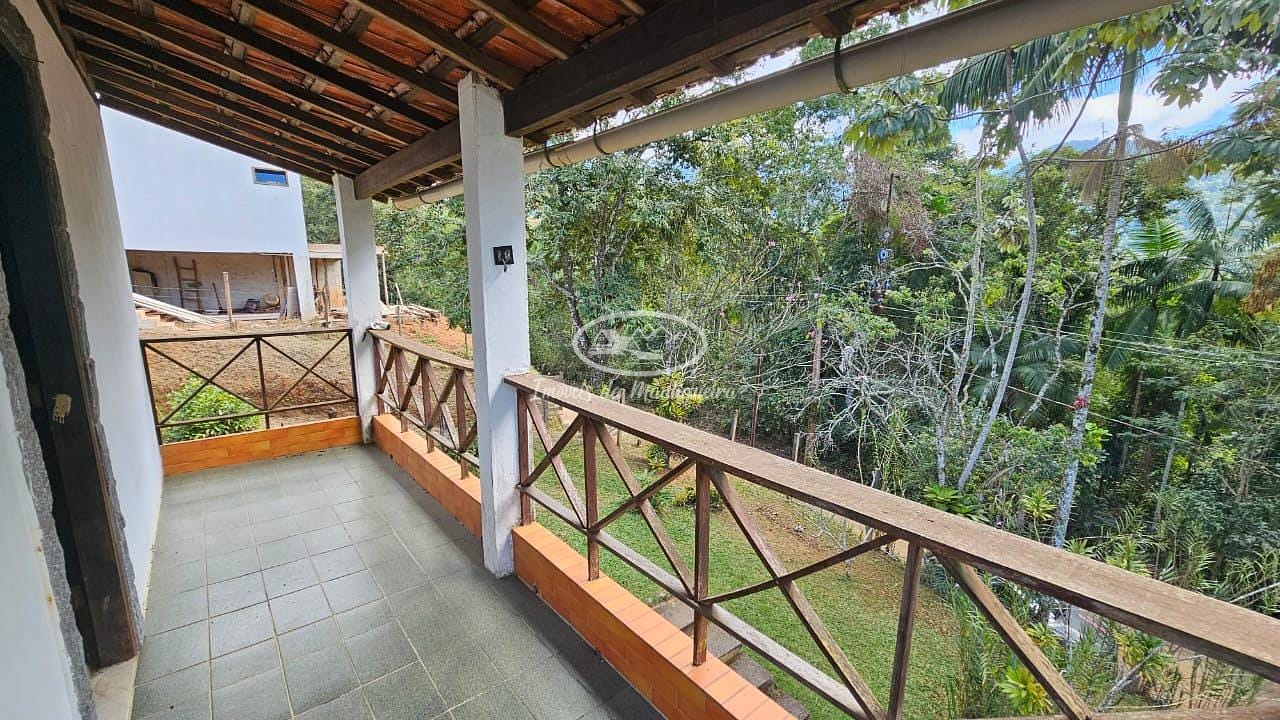 Casa à venda com 4 quartos, 150m² - Foto 19