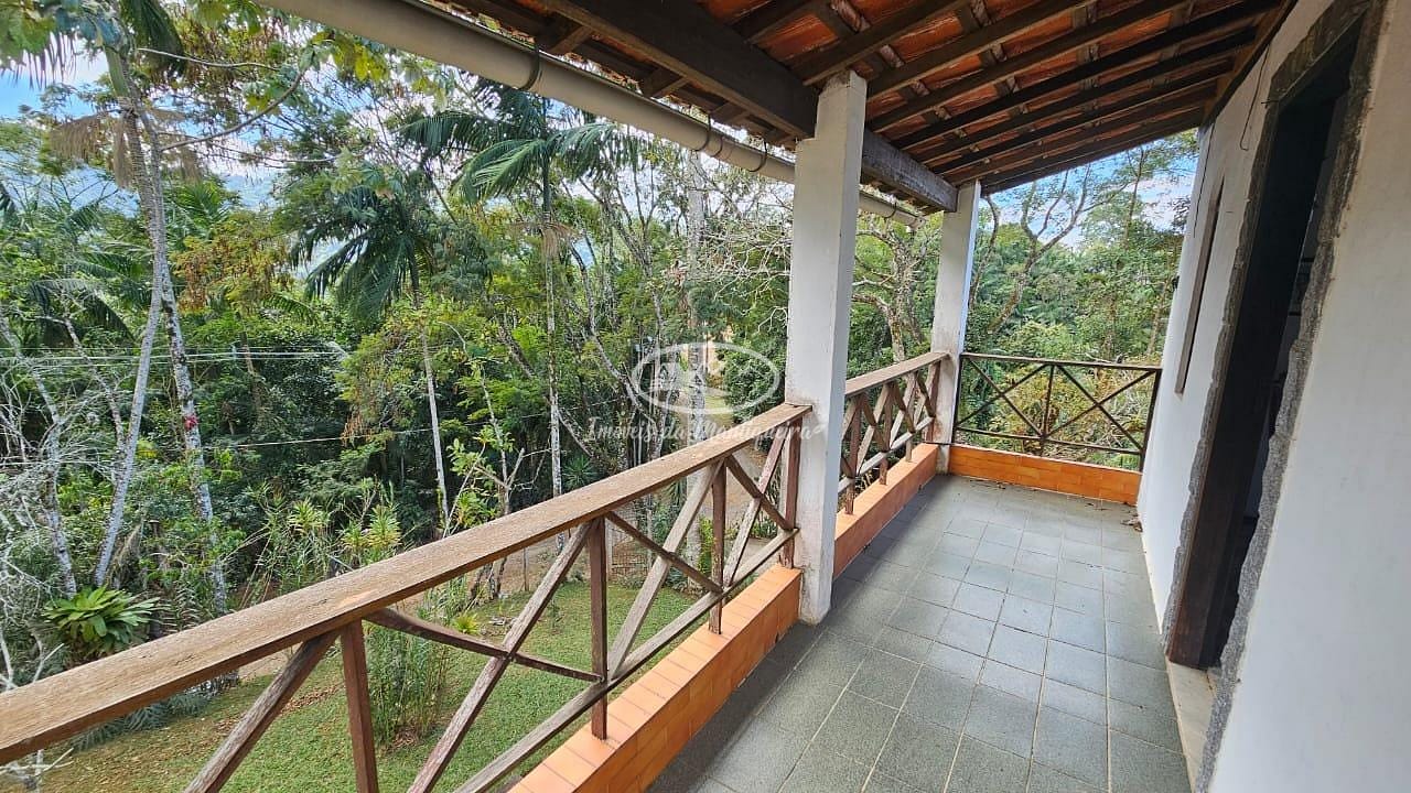 Casa à venda com 4 quartos, 150m² - Foto 17