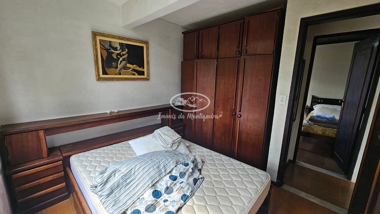 Casa à venda com 4 quartos, 150m² - Foto 12