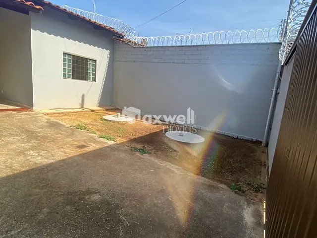 Casa 2 quartos e 1 banheiro, para alugar, no bairro Parque das Nações em Aparecida de Goiânia