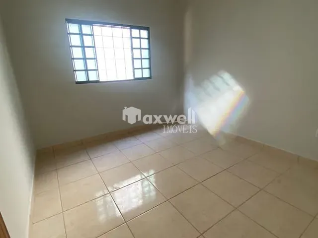 Casa 2 quartos e 1 banheiro, para alugar, no bairro Parque das Nações em Aparecida de Goiânia