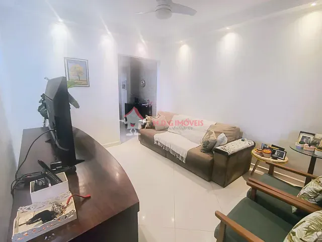 Casa com 219m² 2 quartos e 4 banheiros, à venda, no bairro Parque Imperial em São Paulo