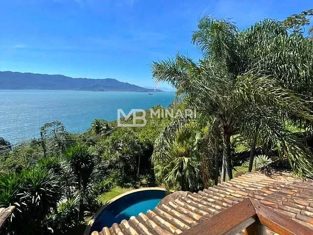 Casa 5 quartos e 7 banheiros, à venda, no bairro Barra Velha em Ilhabela