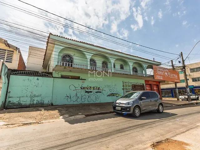 Sobrado 4 quartos e 3 banheiros, à venda, no bairro Ceilândia Norte (Ceilândia) em Brasília