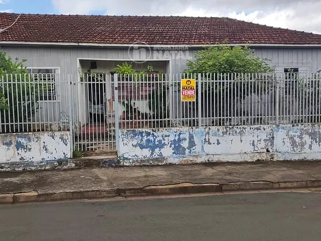 Casa com 352m², à venda, no bairro Vila Casoni em Londrina