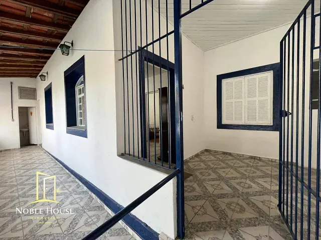 Casa 2 quartos e 3 banheiros, à venda, no bairro Jardim Esmeralda em Louveira