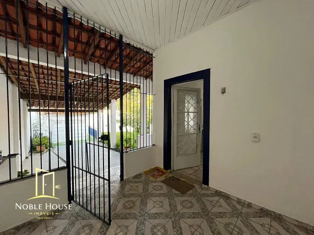 Casa 2 quartos e 3 banheiros, à venda, no bairro Jardim Esmeralda em Louveira