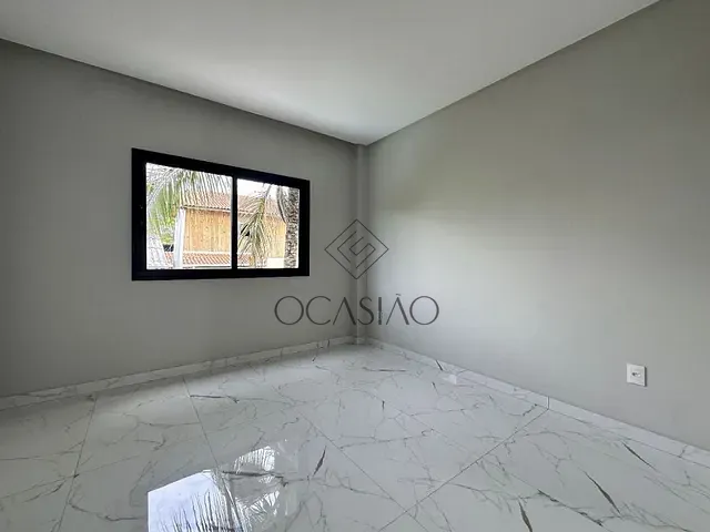Casa 5 quartos e 5 banheiros, à venda, no bairro Barra em Balneário Camboriú