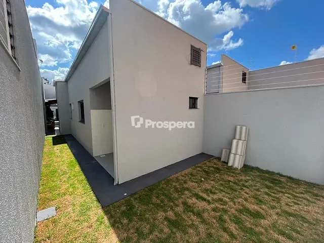 Casa com 150m² 2 quartos e 2 banheiros, à venda, no bairro Sítios de Recreio Vale das Laranjeiras em Anápolis