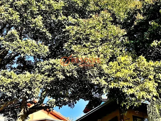 Casa com 2930m² 3 quartos e 4 banheiros, à venda, no bairro Capoeirinha em Guararema