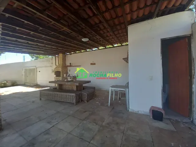 Casa com 600m² 3 quartos e 2 banheiros, para alugar, no bairro Santana em Teresina