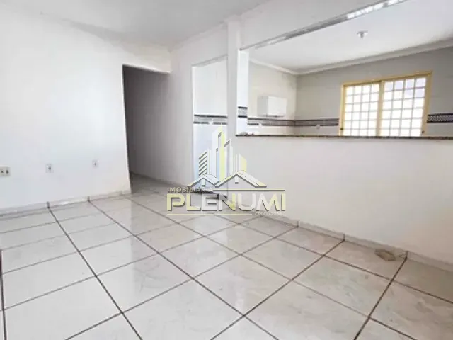 Casa com 160m² 3 quartos e 2 banheiros, à venda, no bairro Jardim Dona Regina Picelli em Rio Claro