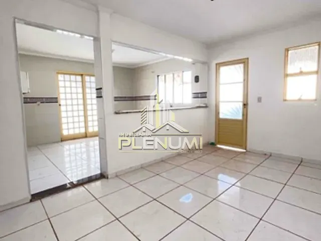 Casa com 160m² 3 quartos e 2 banheiros, à venda, no bairro Jardim Dona Regina Picelli em Rio Claro