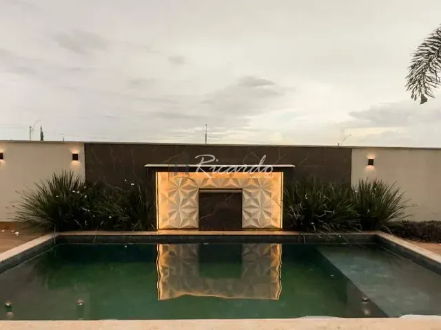 Casa com 300m² 4 quartos e 5 banheiros, à venda, no bairro Jardins Bolonha em Senador Canedo