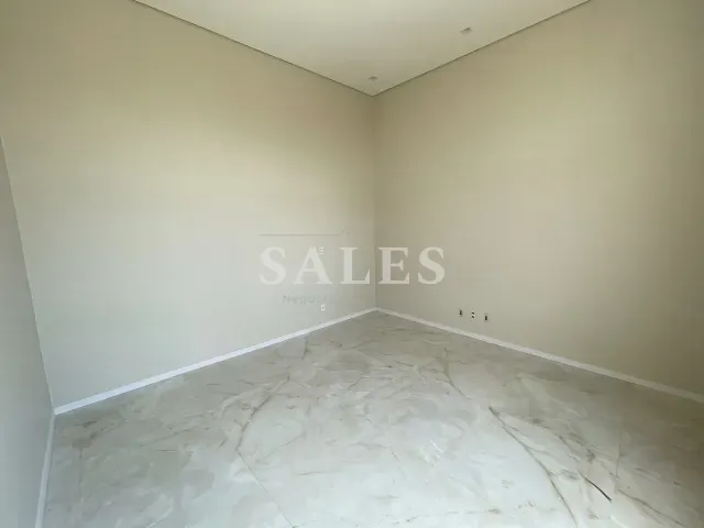 Casa com 280m² 4 quartos e 4 banheiros, à venda, no bairro São Pedro em Juiz de Fora