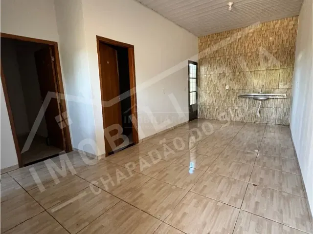 Casa 2 quartos e 1 banheiro, para alugar, no bairro ESPLANADA III em Chapadão do Sul