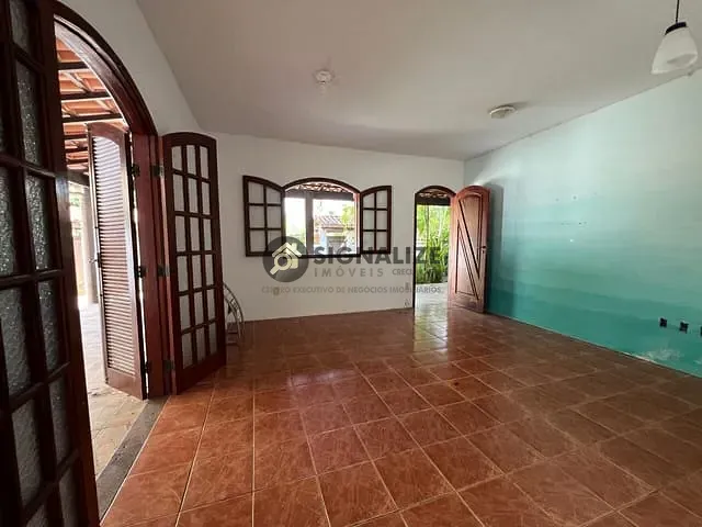 Casa com 450m² 4 quartos e 4 banheiros, para alugar, no bairro Caravelas em Armação dos Búzios