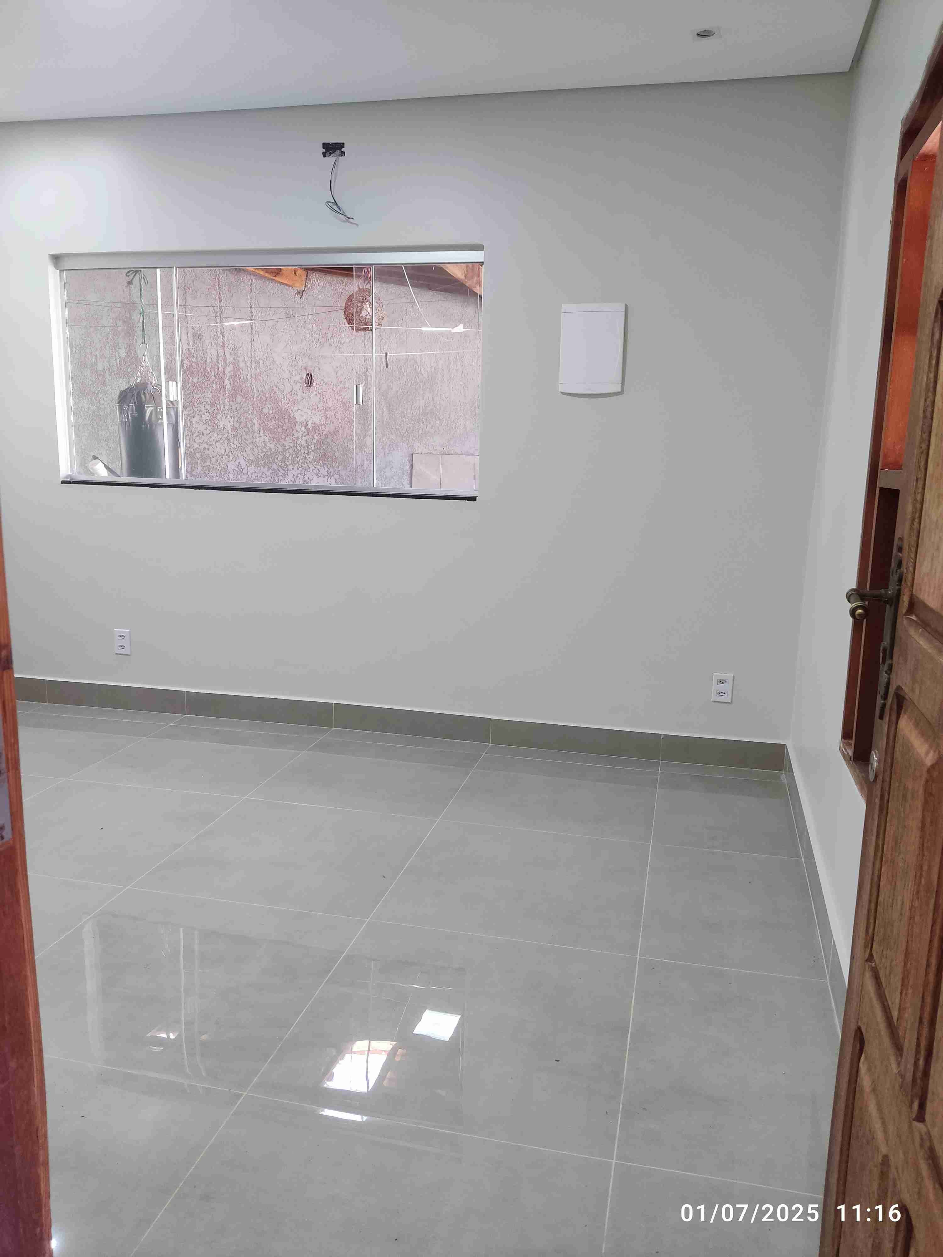 Casa à venda e aluguel com 2 quartos, 120m² - Foto 12