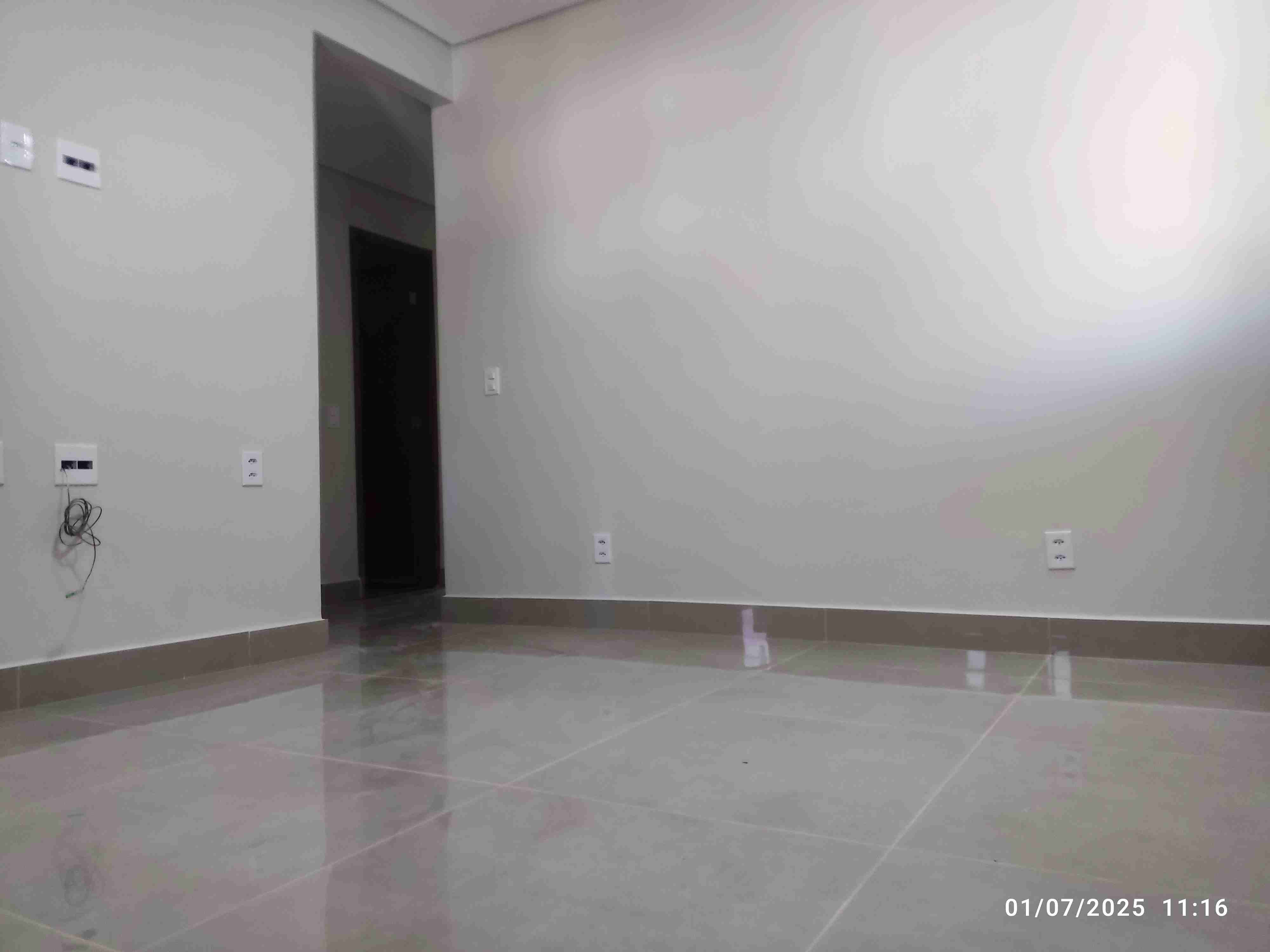 Casa à venda e aluguel com 2 quartos, 120m² - Foto 15