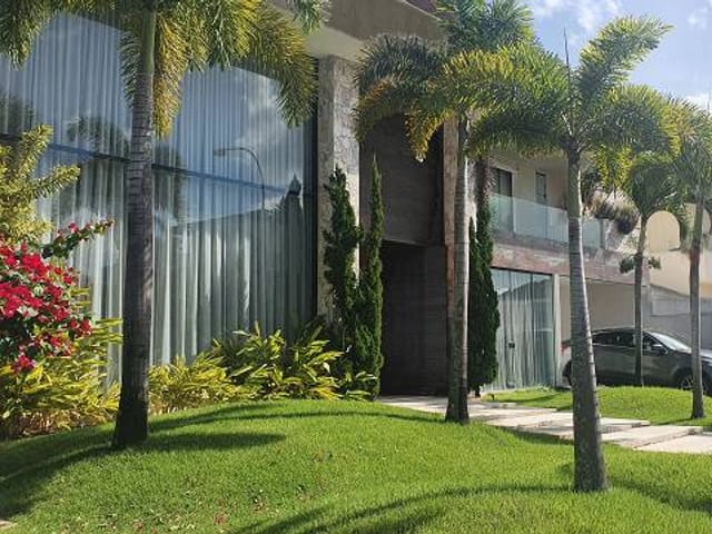 Casa com 760m² 5 quartos e 10 banheiros, à venda, no bairro Barra da Tijuca em Rio de Janeiro