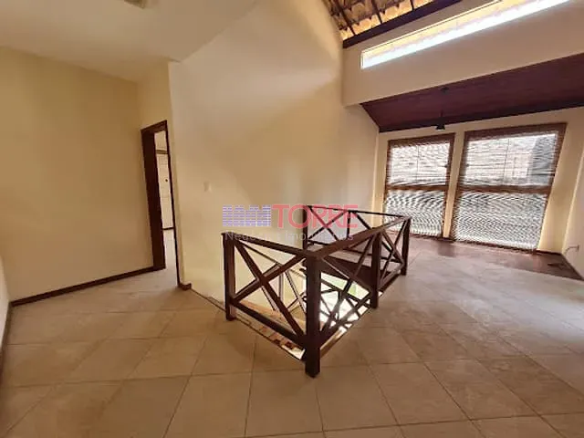 Casa com 500m² 4 quartos e 5 banheiros, à venda, no bairro Centro em Ilhéus