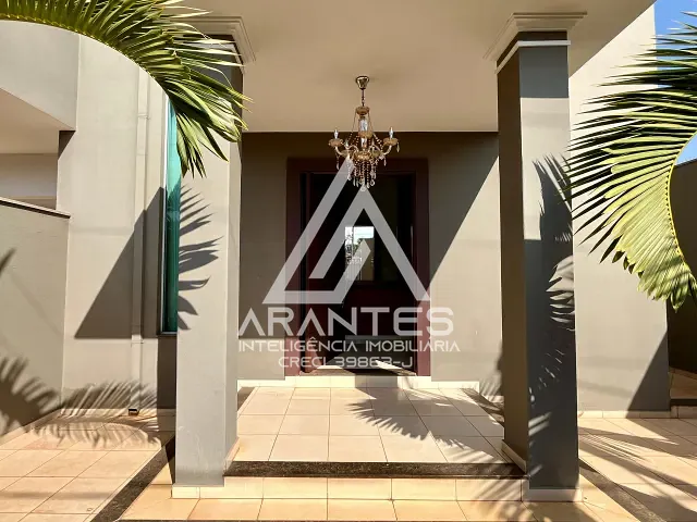 Casa 3 quartos e 3 banheiros, à venda, no bairro Centro em Barretos