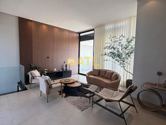 Casa 4 quartos e 7 banheiros, à venda, no bairro Reserva Trianon em Ourinhos