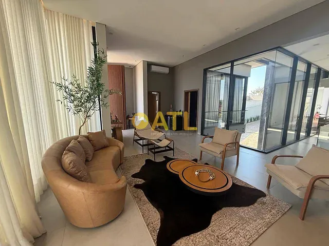 Casa 4 quartos e 7 banheiros, à venda, no bairro Reserva Trianon em Ourinhos