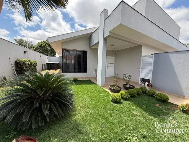 Casa com 398m² 4 quartos e 3 banheiros, à venda, no bairro Jardim Monte Rei em Maringá